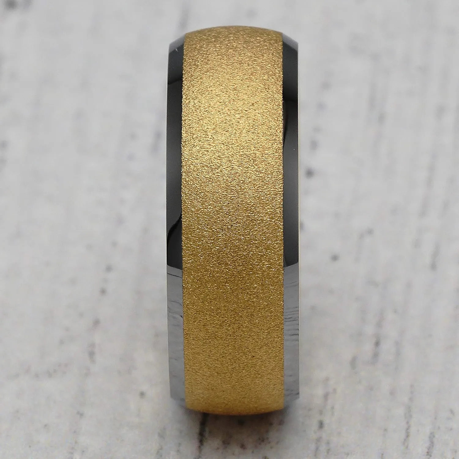 100S JEWELRY Tungsten Rings For Men Women Gold Wedding Band SandBlasted Silver Edge Sizes 6-16
