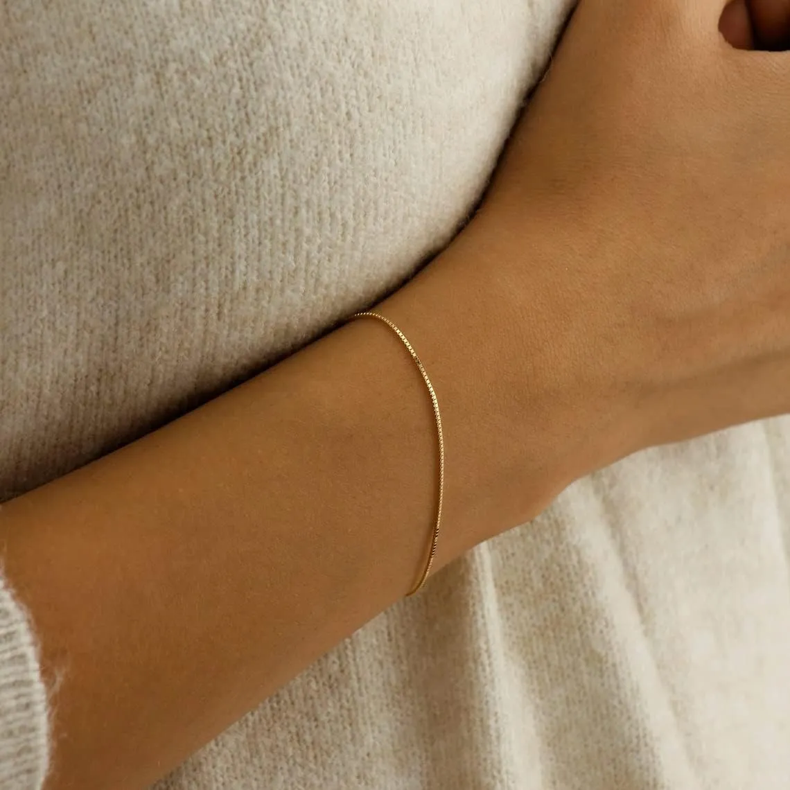 18K Gold Plated Pearl Beaded Chain Cross Bracelets for Women Adjustable Stainless Steel Dainty Thin Gold Box Cuban Twisted Link Chain Bracelet Bridesmaid Jewelry