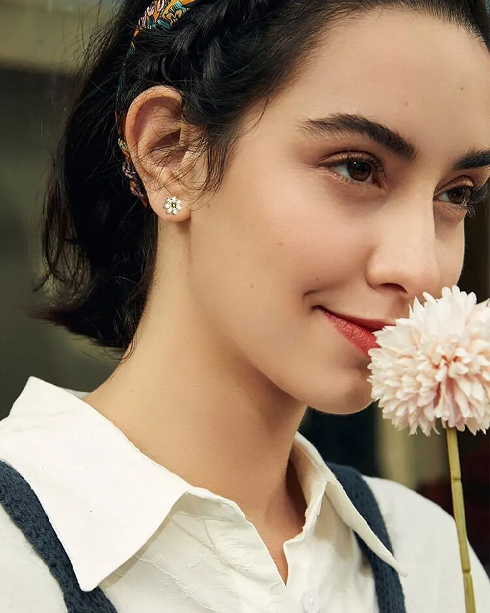 20G Cartilage Mini Stud Earrings Cute Daisy Flower Enamel Earring 925 Sterling Silver Floral Tiny Ball Screw Back Tragus Barbell Sleeper Studs Lovely Birthday Jewelry Gifts for Women Teen Girls Hypoallergenic