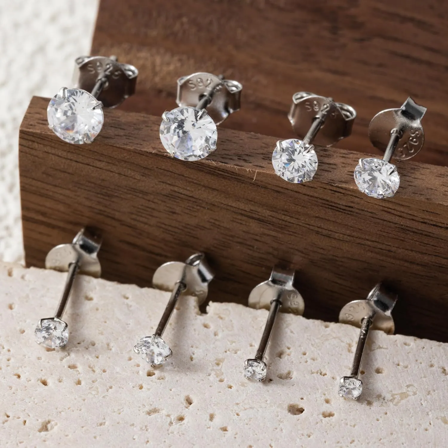 925 Sterling Silver Stud Earrings for Women Men Hypoallergenic 20G Simulated Diamond Cubic Zirconia Cartilage Earring Helix Piercing Jewelry Gold Silver Stud Earrings 2-5mm