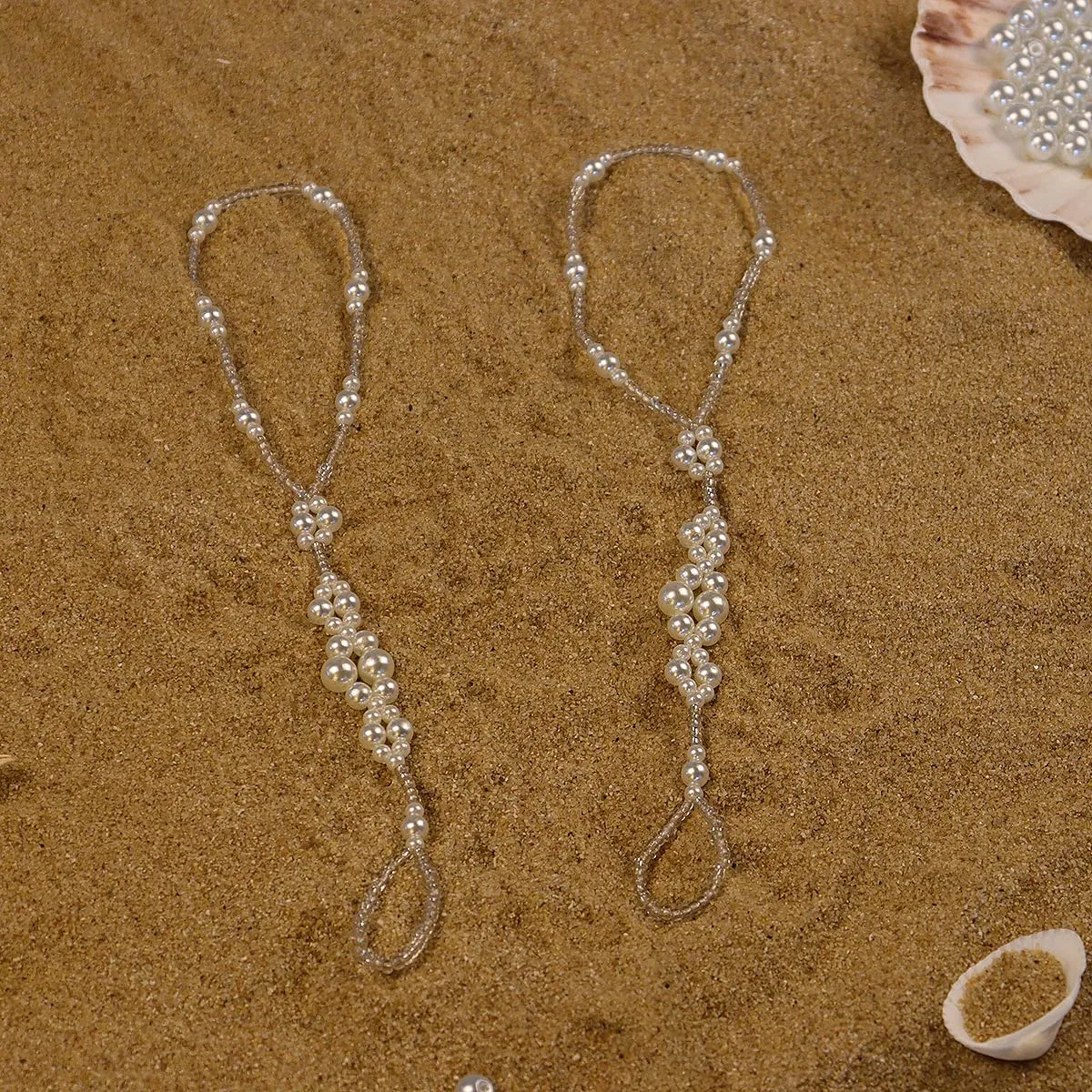 Bohemian Handmade Shell Starfish Barefoot Sandals 2pcs Beach Wedding Foot Chain with Toe Ring for Bride Turquoise Crystal Pearl Beaded Anklet Accessory (White pearl)