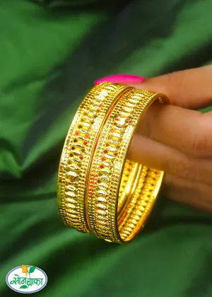 BRILLIANT ANTIQUE BANGLES