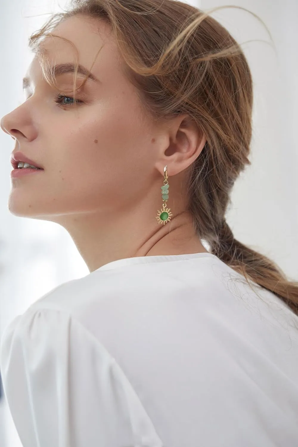 Coiris Boho Sun Jewelry Set for Women Bohemian Healing Nature Crystal Stone Sun Choker Necklace Dangle Drop Earrings Hippie Cool Summer Beach Sun Jewelry Set for Women