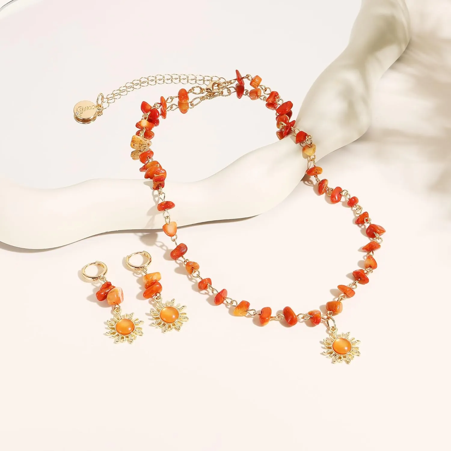 Coiris Boho Sun Jewelry Set for Women Bohemian Healing Nature Crystal Stone Sun Choker Necklace Dangle Drop Earrings Hippie Cool Summer Beach Sun Jewelry Set for Women