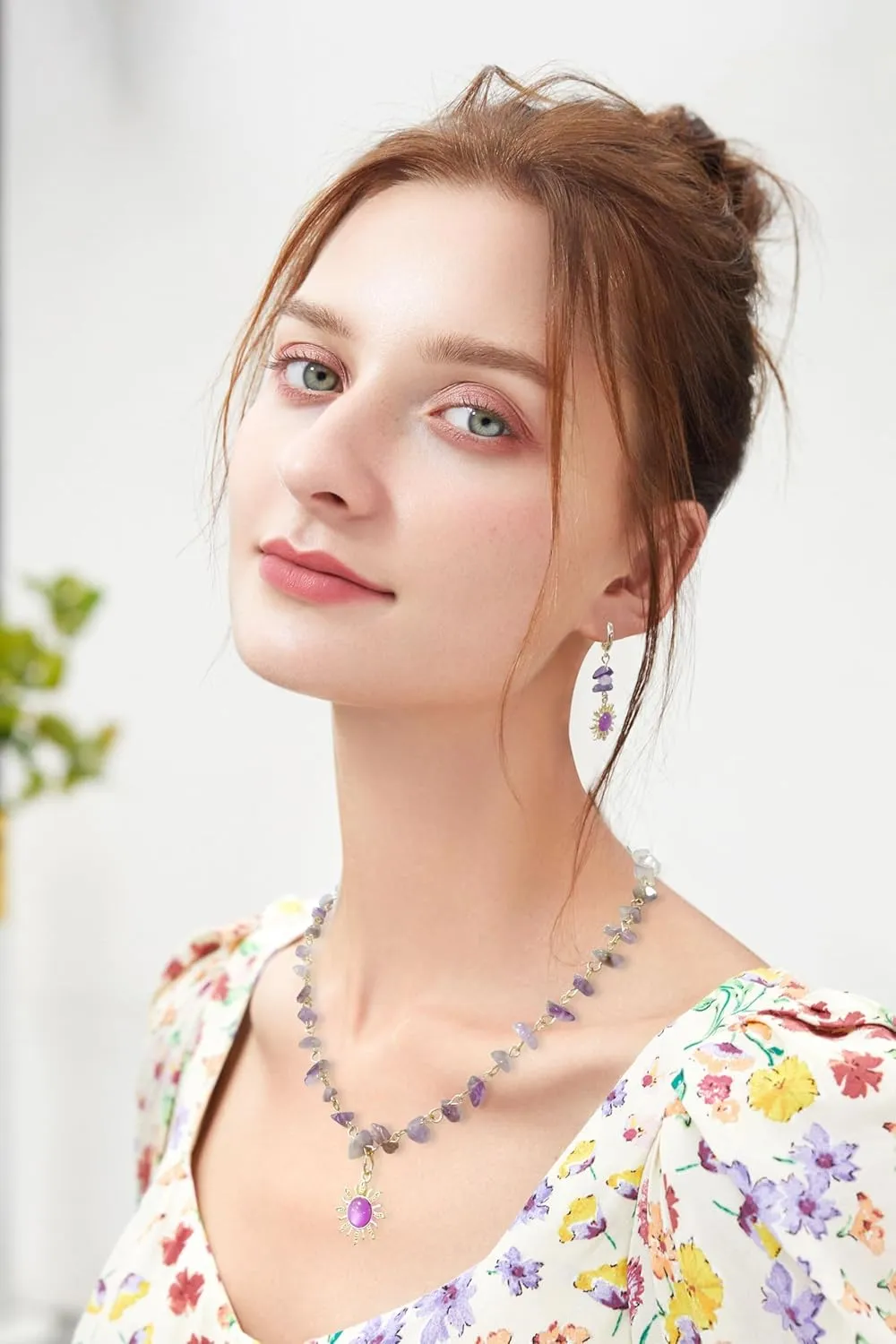 Coiris Boho Sun Jewelry Set for Women Bohemian Healing Nature Crystal Stone Sun Choker Necklace Dangle Drop Earrings Hippie Cool Summer Beach Sun Jewelry Set for Women