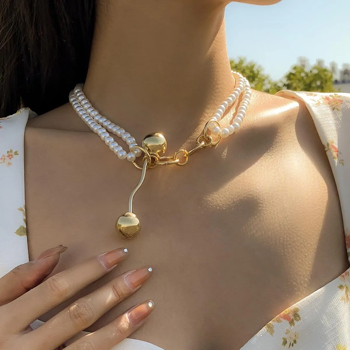 Dainty Pearl Pendant Necklaces Layered Baroque Choker Necklace Vintage White Pearl Chain Necklace Faux Pearls Statement Jewelry Gift for Women