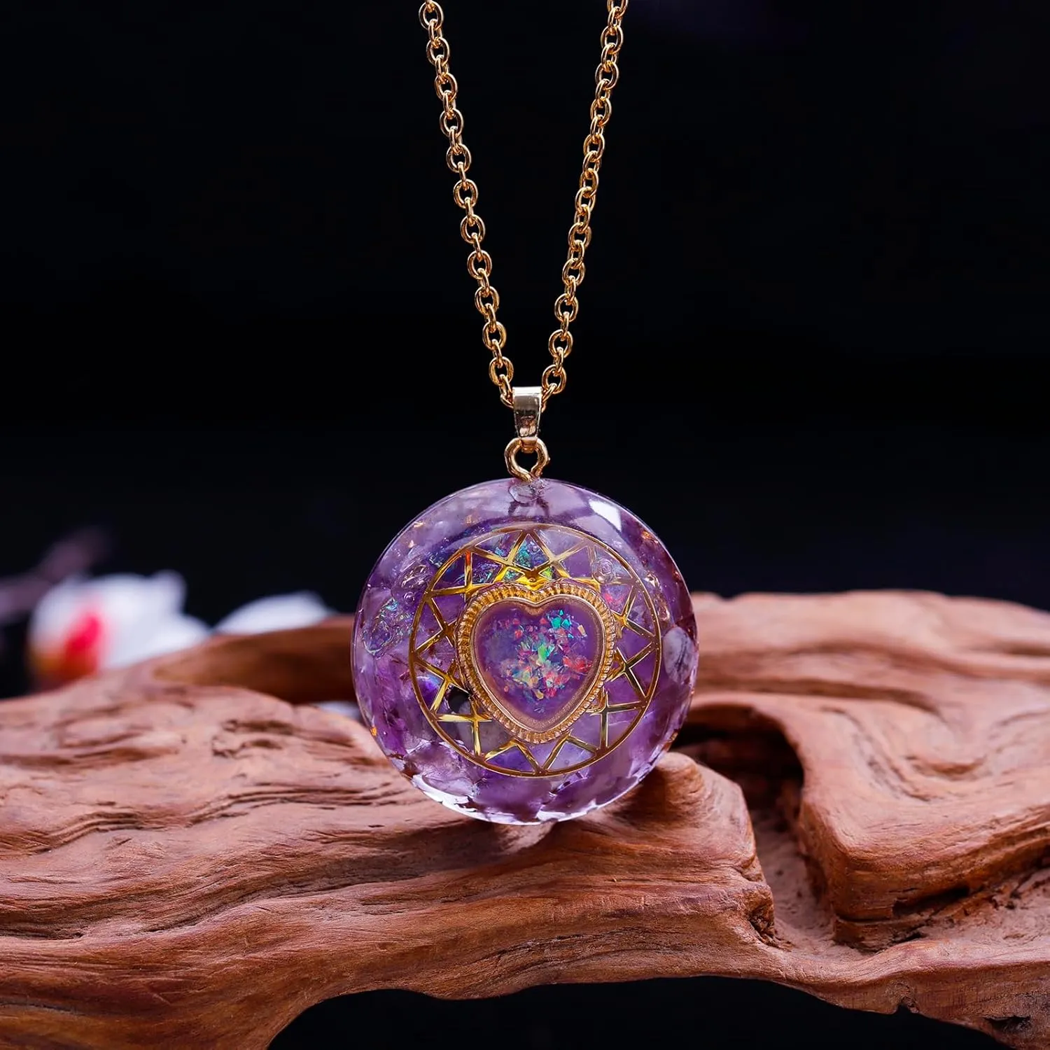 Day Day Up Orgone Pendant Heart Energy Necklace - Healing Crystal Necklaces For Women With Reiki Quartz Gemstones - Fashion Jewelry