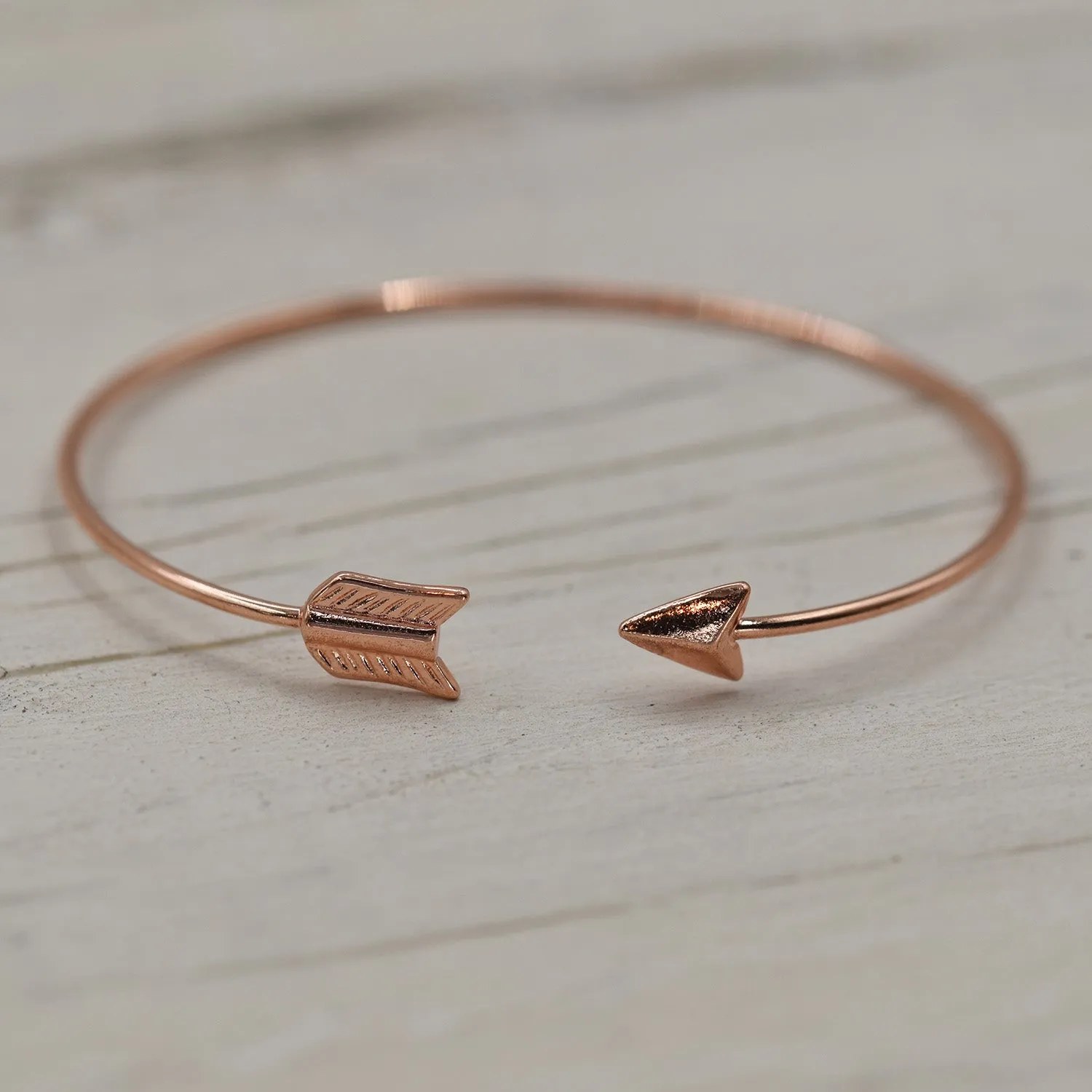 Delicate arrow bangle