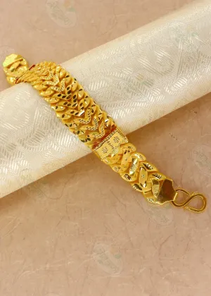DELIGHTFUL GOLD PLATED BRACELET