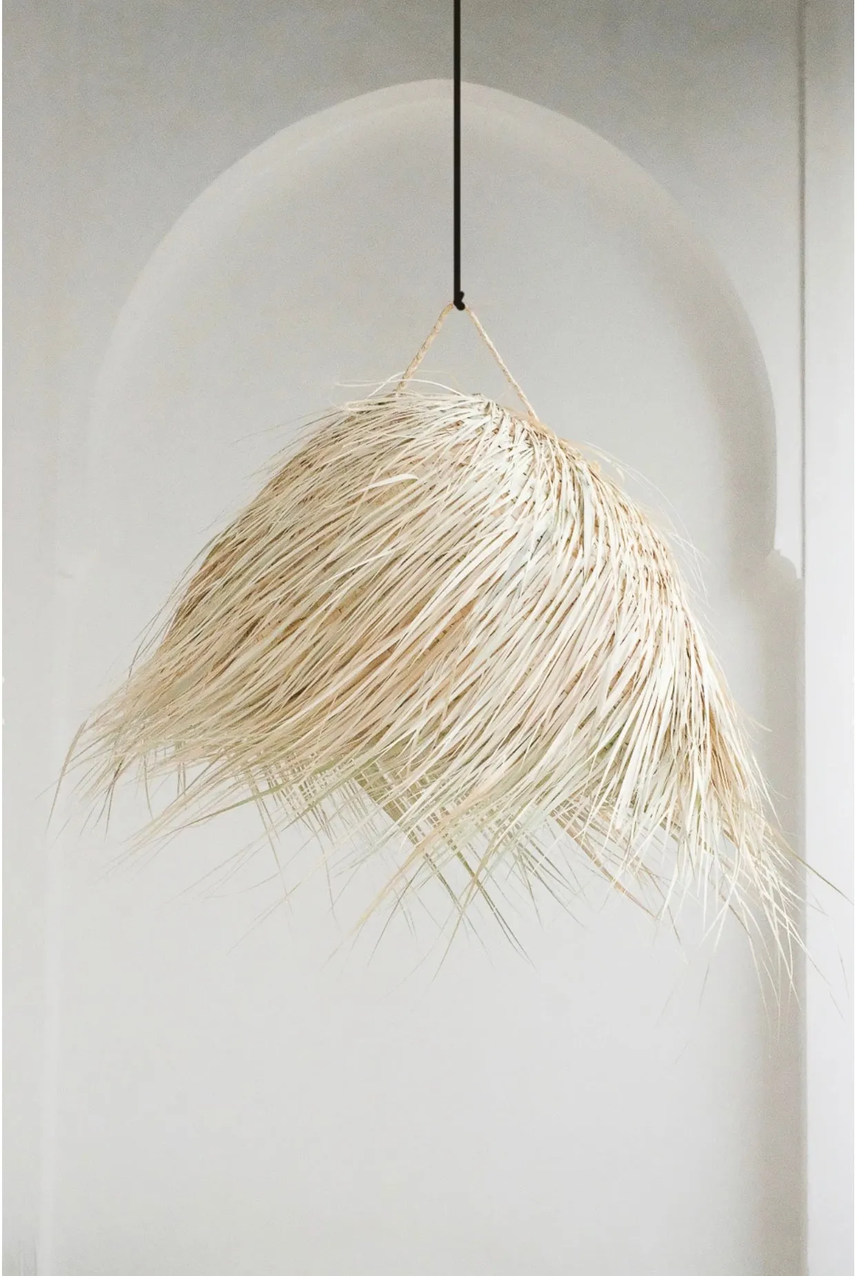 DOME RAFFIA LAMP SHADE