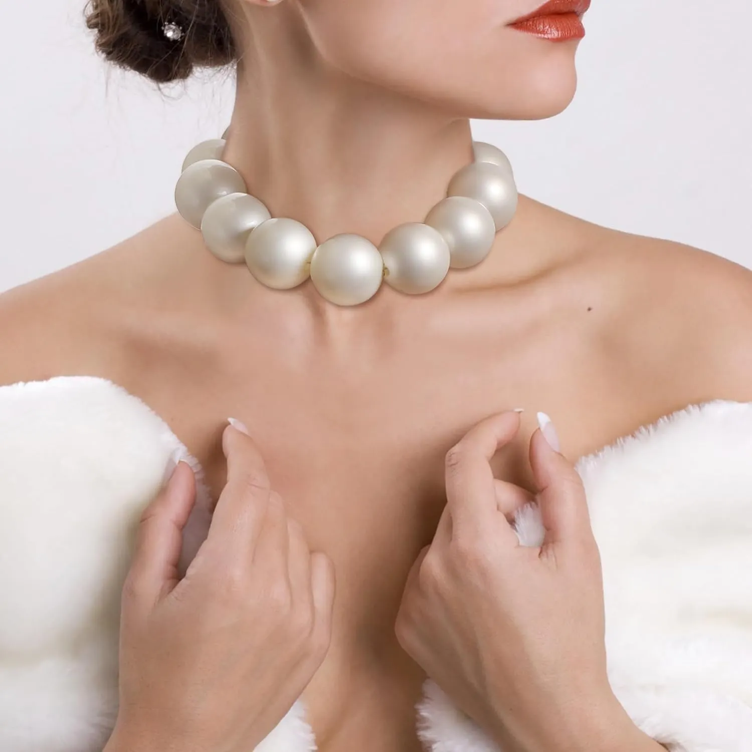 EVER FAITH Faux Pearls Collar Necklaces for Women, Imitation Pearl Beaded Chunky Wedding Statement Choker Necklace Fashion Party Prom Jewelry