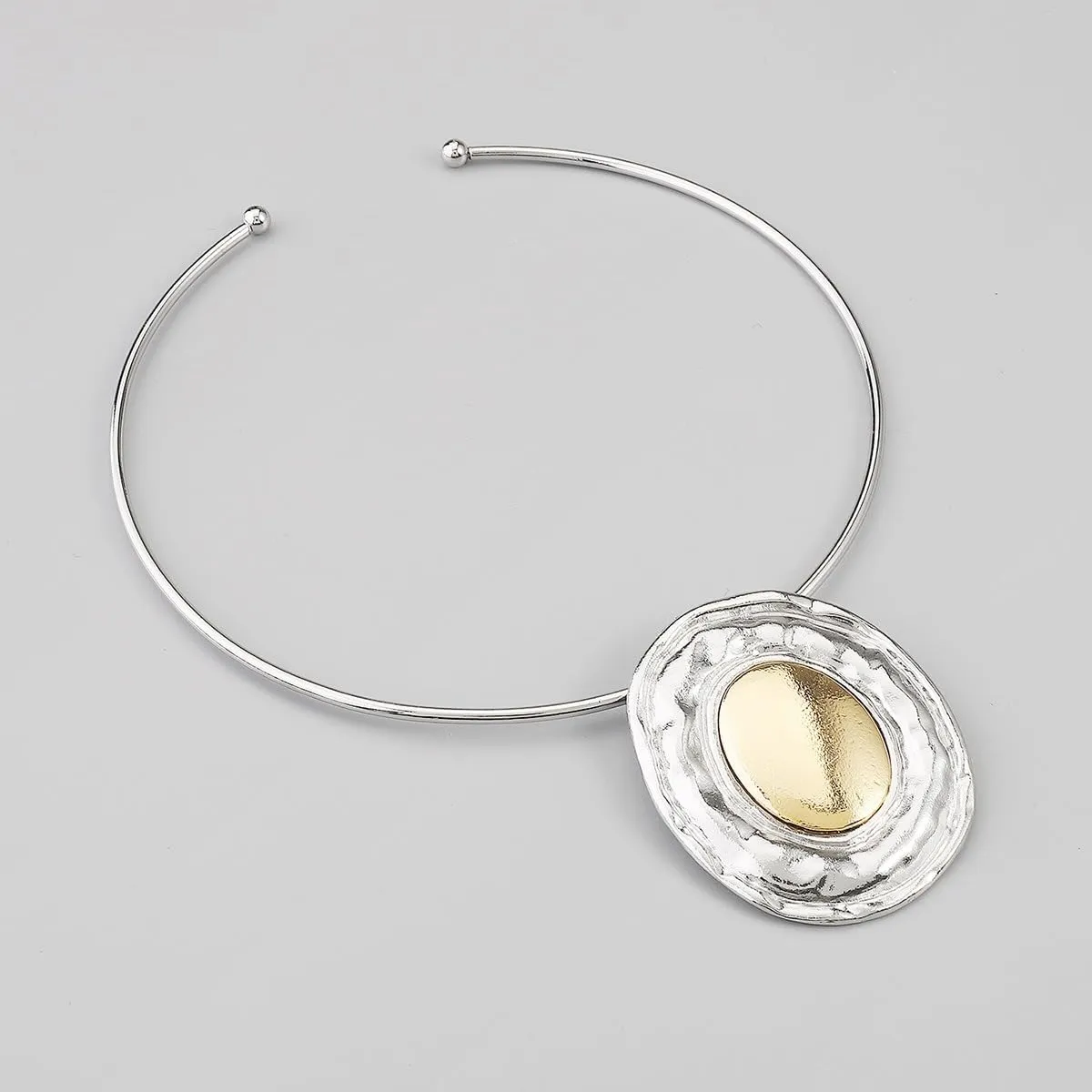 Fashion Chunky Statement Necklaces - African Choker Necklace with Gold Oval Pendant,Tribal Collar Necklace Hammered Metal Jewelry for Women