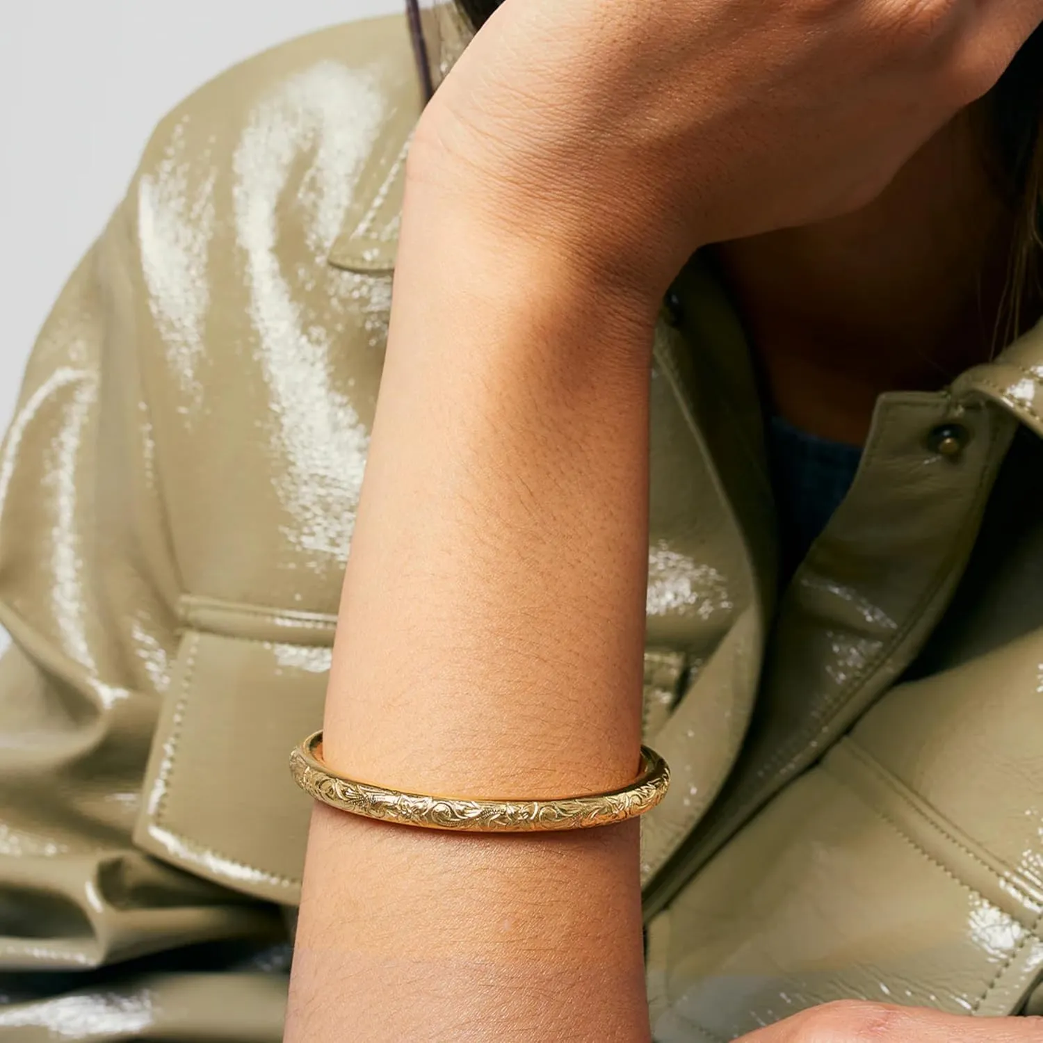 Hey Harper Gold Cuff Bracelet - Bangle Trendy Chunky Non Tarnish Gold Cute Stackable Waterproof Bracelet - Gift for Women - Simple Minimalist Unique Statement Jewelry
