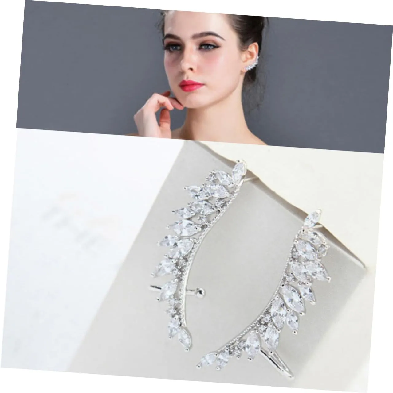 KESYOO 1 Pair Earings for Women Ear Clips Earrings Pierced Earrings Golden Womens Ear Cuff Women Ear Wrap Clip Ear Cuff for Non-pierced Ears Earmuffs Perforation Ear Drops Women's