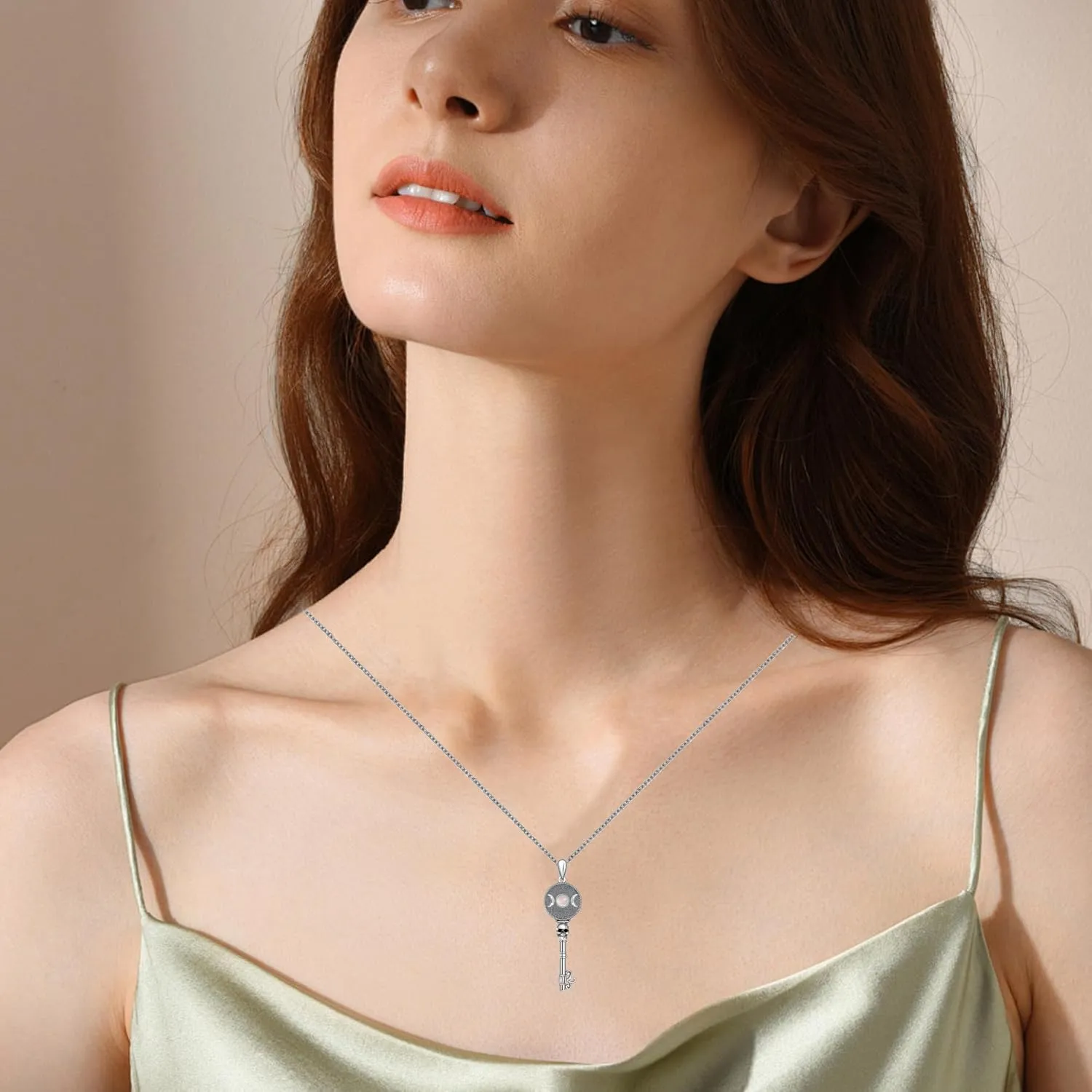 Key Triple Moon Goddess Necklace Nudo De Bruja Plata Original Witches Knot Necklace Crystal Necklaces for Women Sterling Silver Crystal Pendant Jewelry Gifts for Women