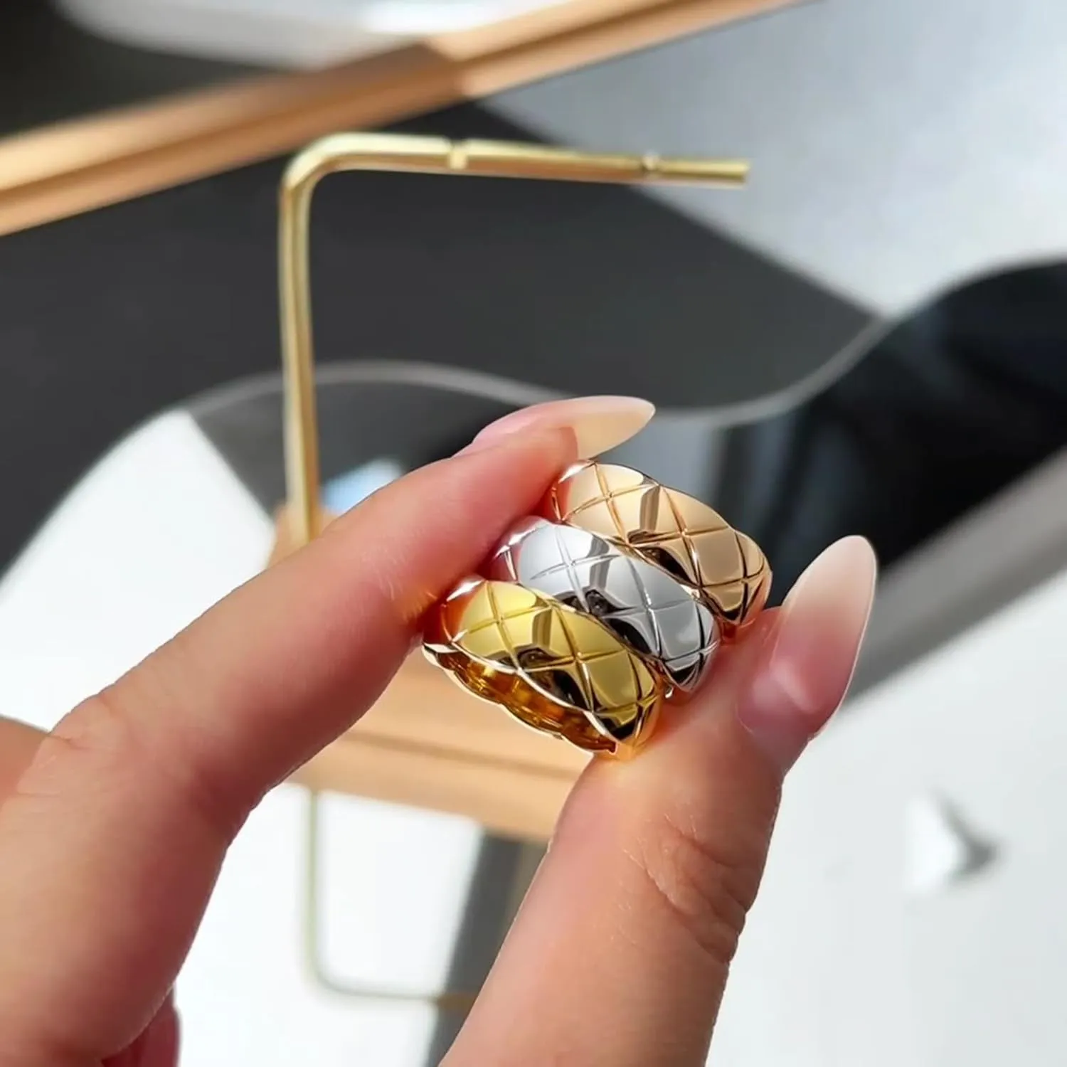 Luxury Designer 18K Gold Plating Crush Ring Surface Width Narrow 3.5mm Medium 7mm Wide 11mm Lozenge Pattern Cross Ring for Women Men Classic Simple Fashion