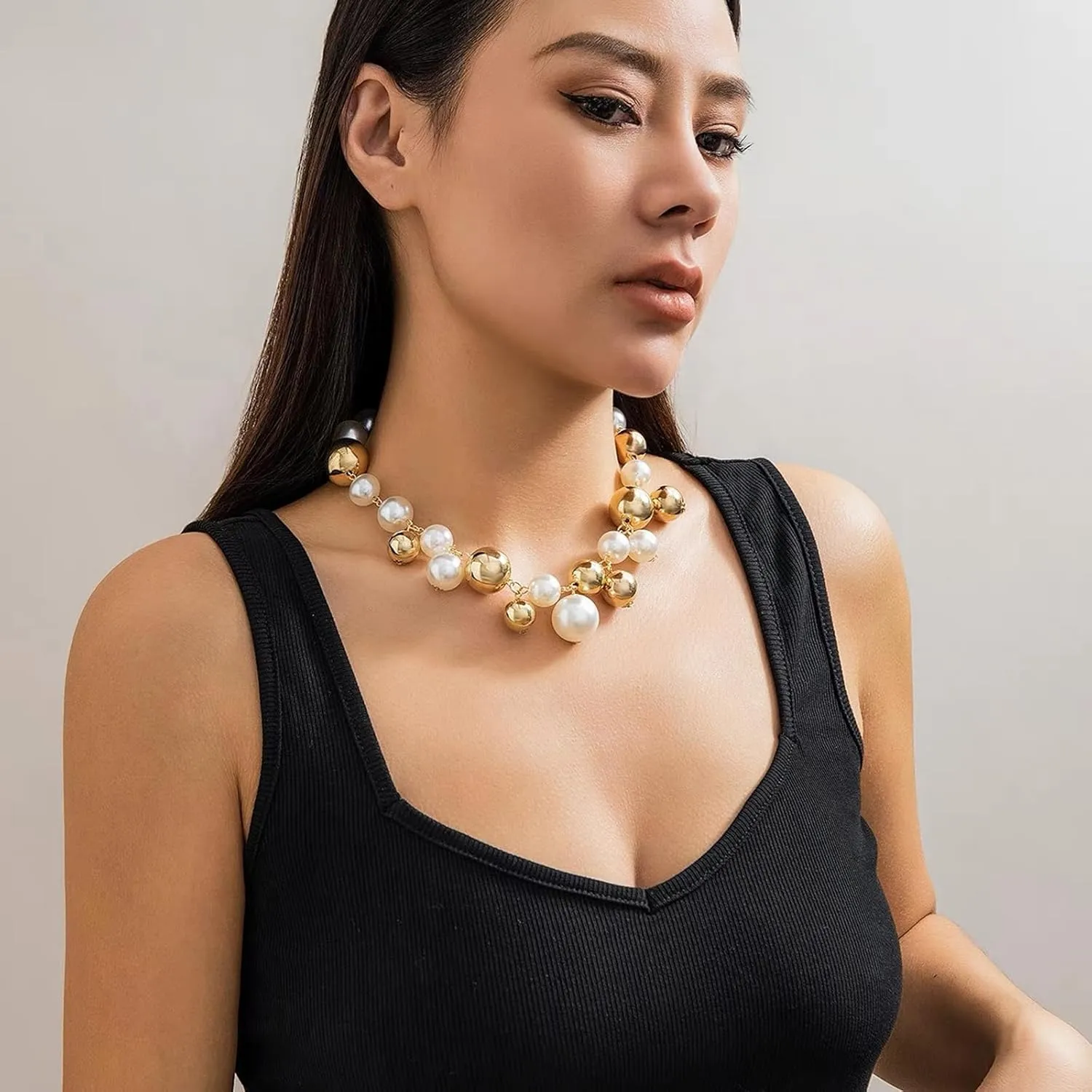 Pearl Necklaces for Women Chunky Pearl Necklace Big Pearl Necklace Statement Necklace Trendy Wedding Party Prom Jewelry for Birde Bridesmaid Accessories