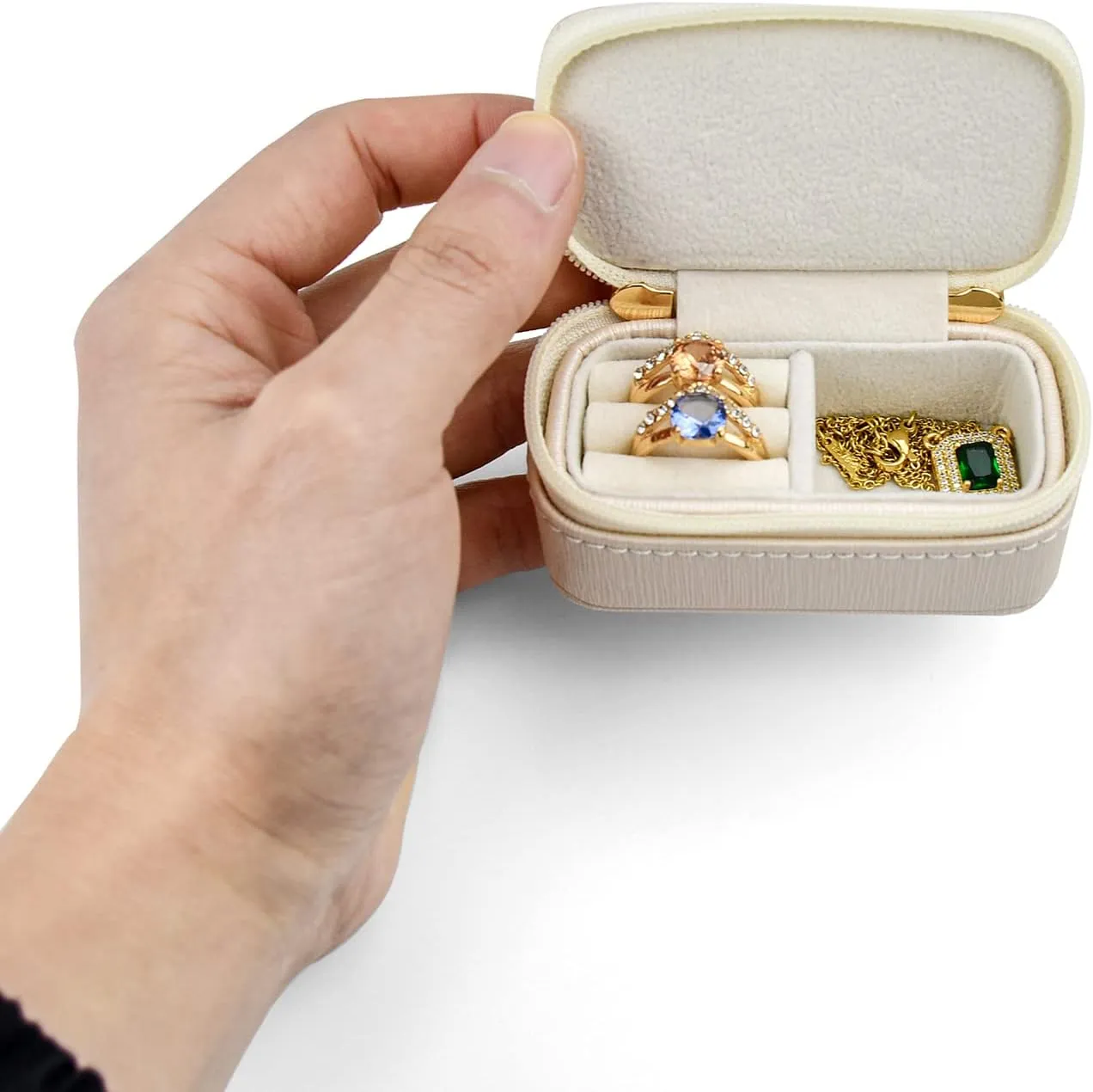 SANQIANWAN Luxury Mini Travel Ring Box for Women,Portable Leather jewelry Case Organizer for Rings Earrings Necklaces,Gift for Wife Girls Friends Family (Pearl White)