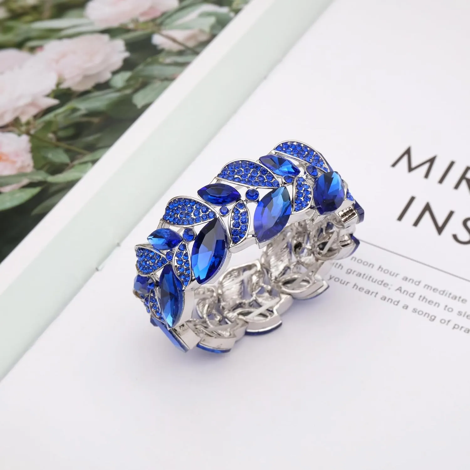 Statement Stretch Wide Bangle Bracelets Austrian Crystal Art Deco Leaf Shape Elastic Bracelet for Party Prom Accessories #003