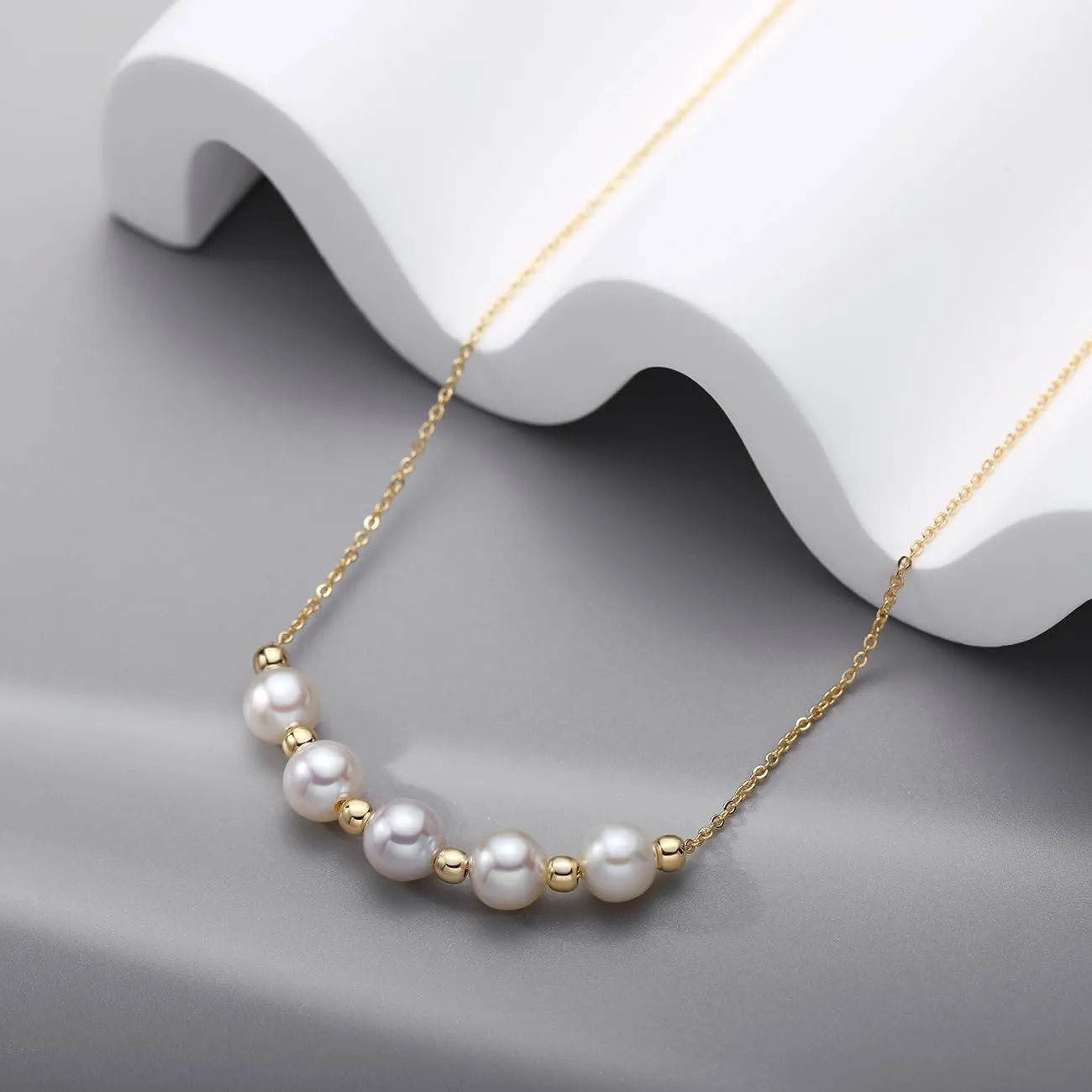Stjarna Handmade Freshwater Pearl Necklace 6-7mm White Aurora Pearl Pendant 14K Gold Filled Necklaces for Women Jewelry Gift NP11J
