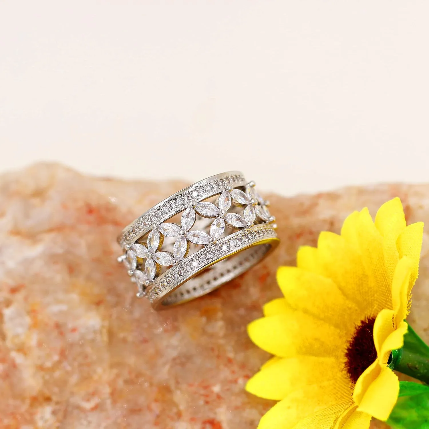Uloveido Platinum Plated Luxury Butterfly Ring Marquise Cut Cubic Zirconia Wide Band Rings for Women