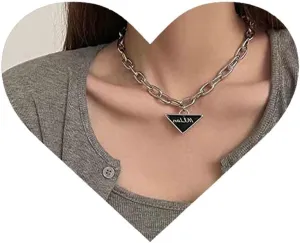 Vintage Black Triangle Pendant Necklace Initial Choker Necklace Punk Paperclip Chain Necklace Silver Chunky Choker Necklace Jewelry for Women