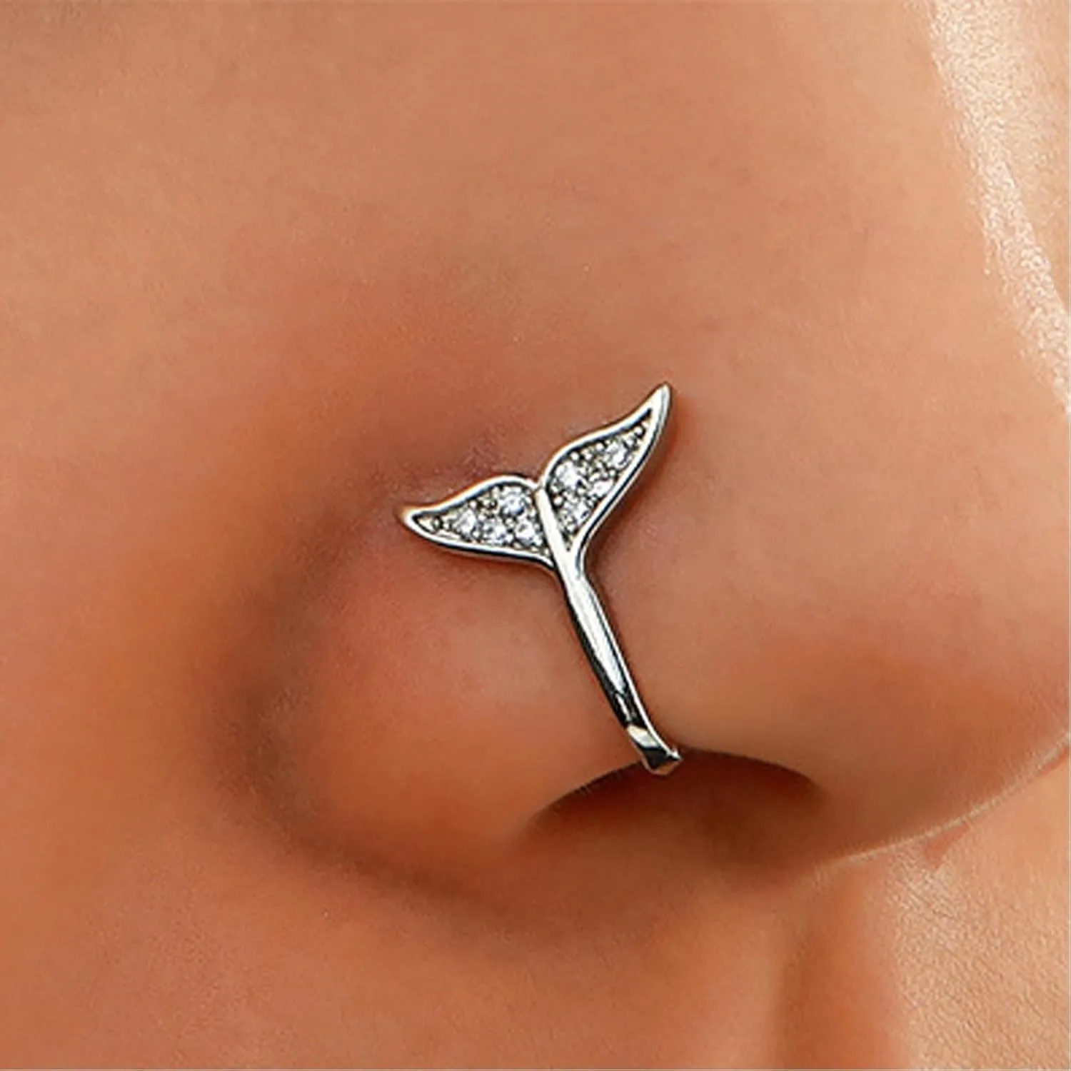 Vintage Crystal Fish Tail Nose Ring Rhinestone Mermaid Tail Nose Cuff Cz Copper African Nose Ring Fake Non Pierced Nose Ring Jewelry for Women