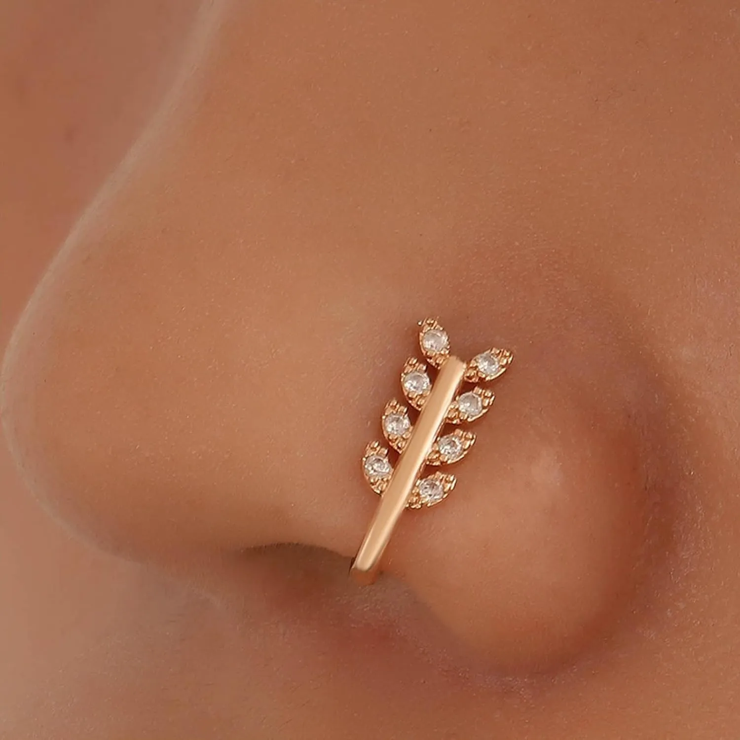 Vintage Crystal Leaf Nose Ring Rhinestone Nose Cuff Cz Crystal Leaf Copper African Nose Ring Fake Non Pierced Nose Ring Jewelry for Women