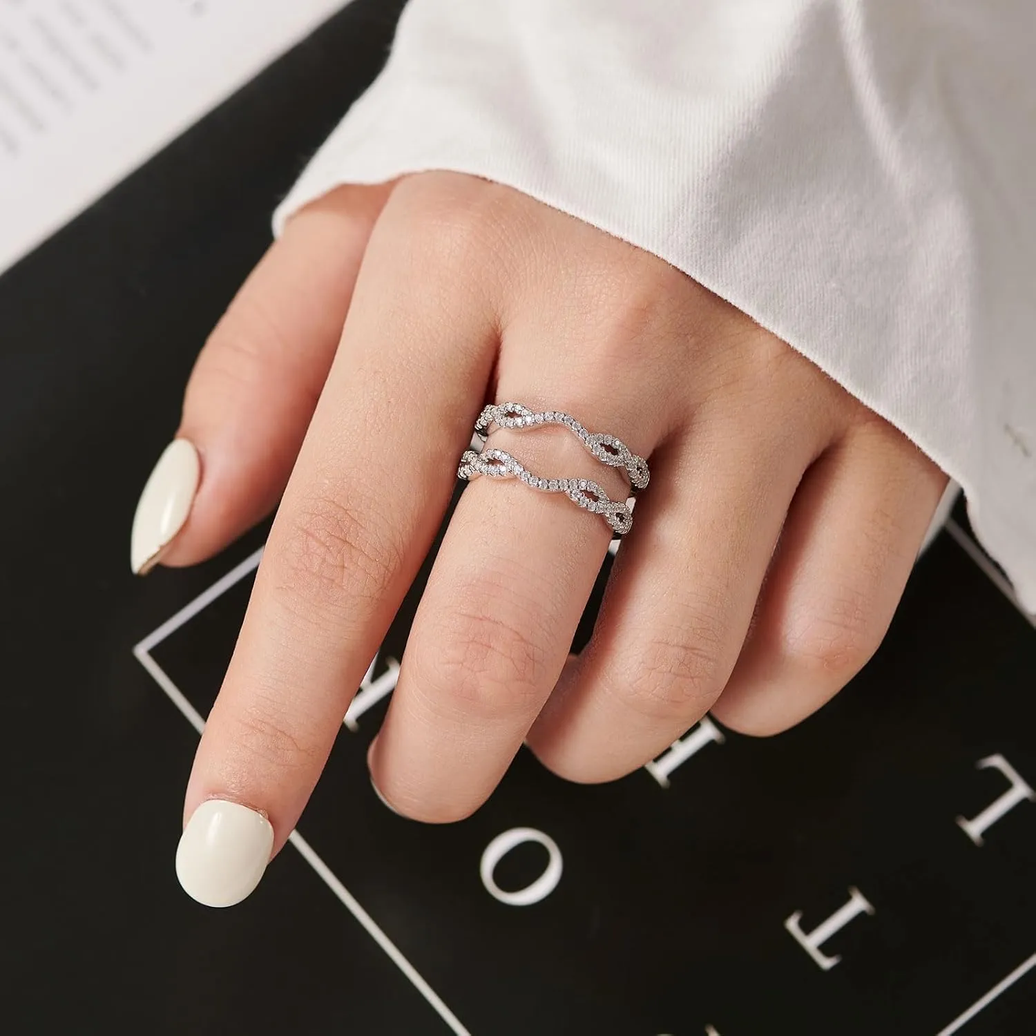 Wuziwen Women 925 Sterling Silver Twisting Infinity Guard Enhancer for Engagement Rings Wedding Band CZ