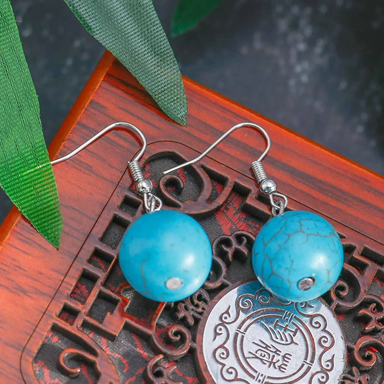 YienDoo Boho Turquoise Heart Drop Dangle Earrings Vintage Western Ethnic Turquoise Stone Hook Earrings Statement Big Love Heart Earrings Jewelry for Women